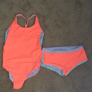 IVIVVA (Lululemon) Reversible Swimsuit (Size 14)